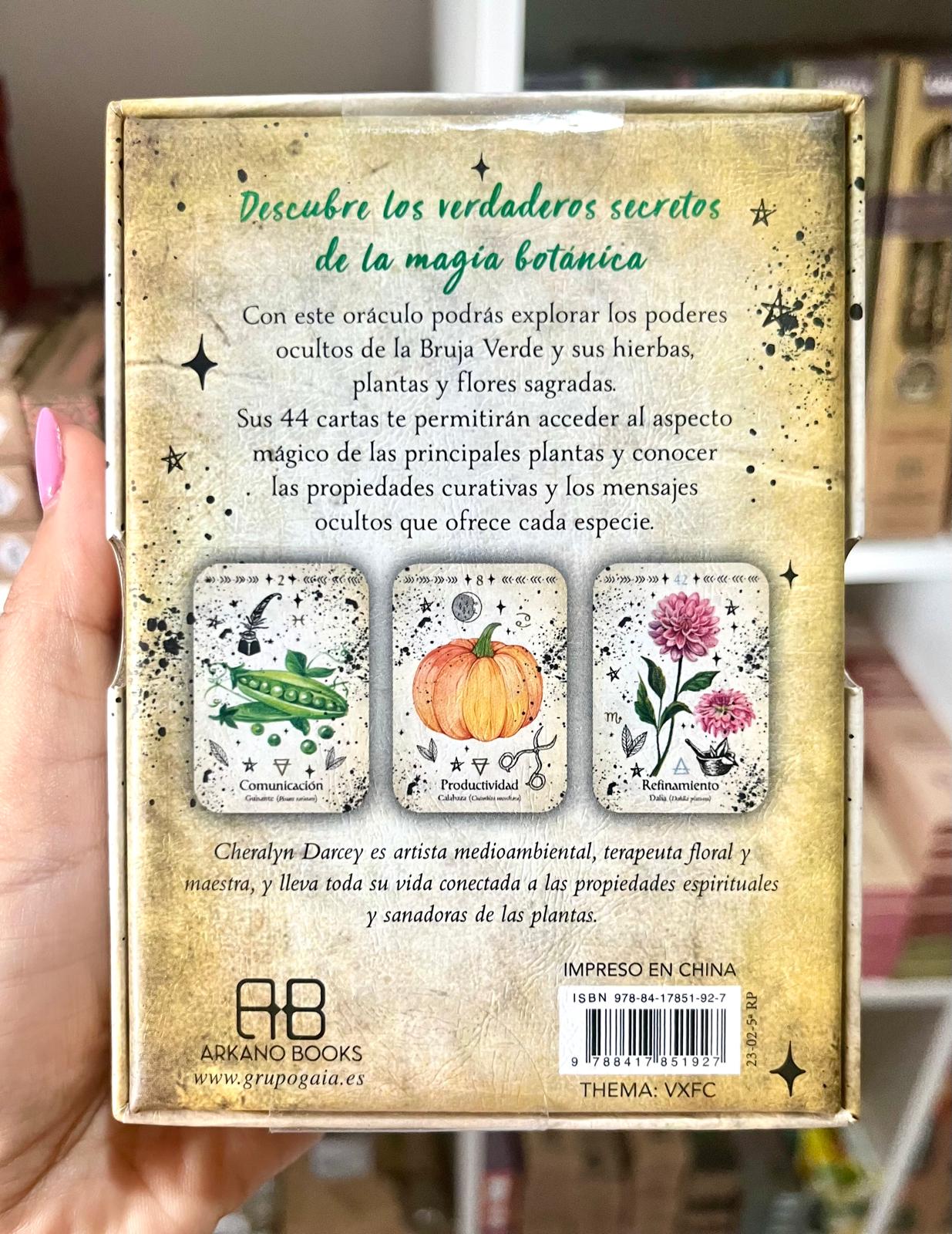 ORÁCULO DE LA BRUJA VERDE (LIBRO + 44 CARTAS)