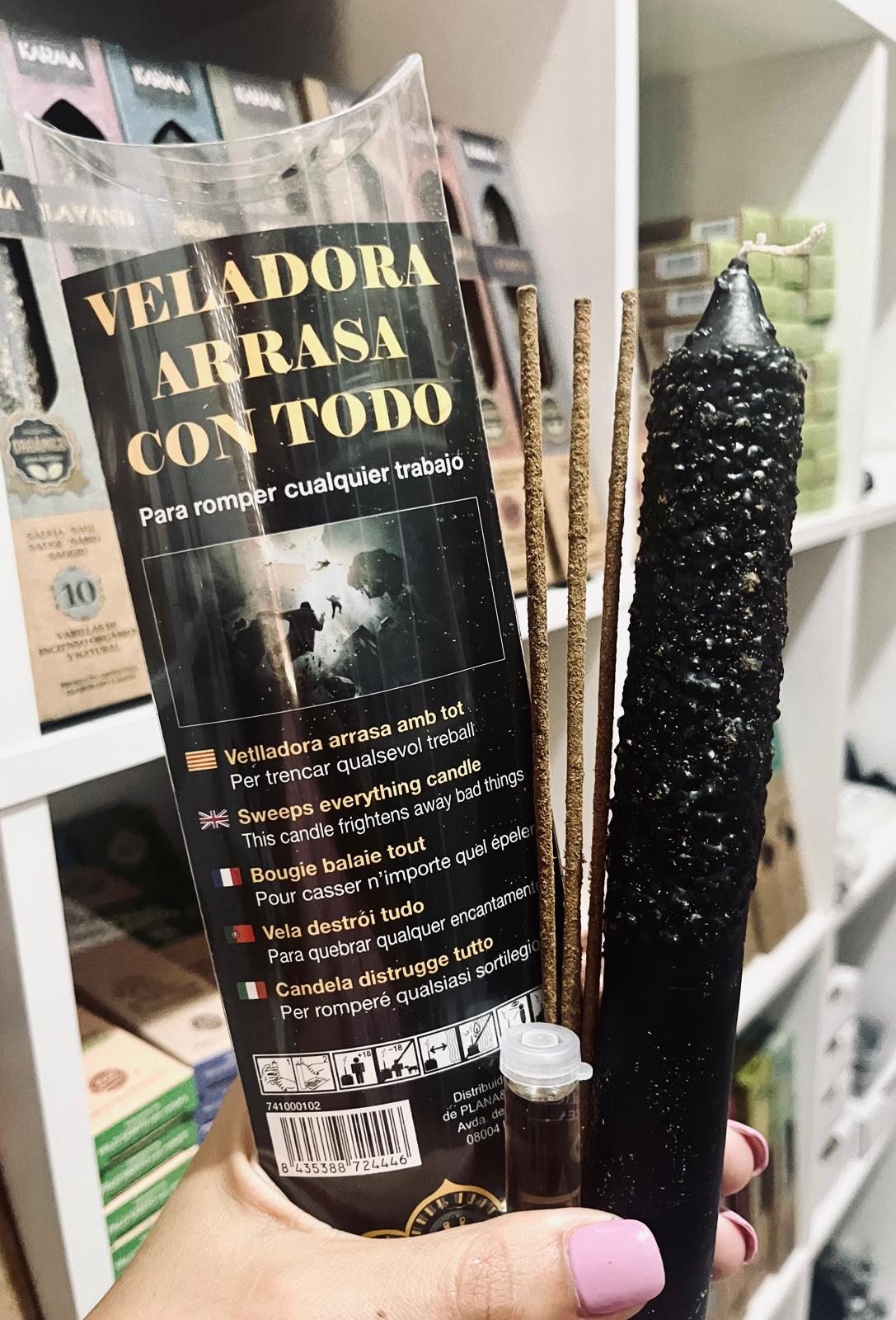 VELADORA ARRASA CON TODO (Para arrasar todo tipo de negatividad y magias negras)