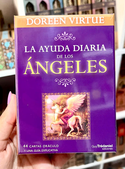 LA AYUDA DIARIA DE LOS ÁNGELES (LIBRO GUÍA + 44 CARTAS)