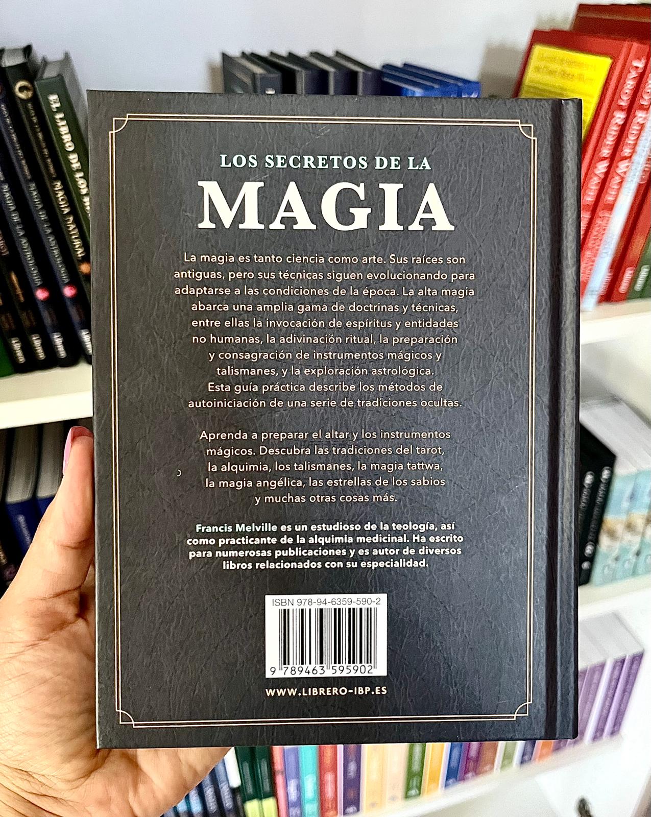 LOS SECRETOS DE LA MAGIA