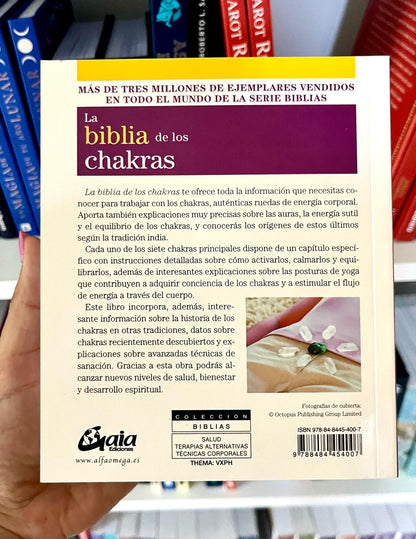 LA BIBLIA DE LOS CHAKRAS